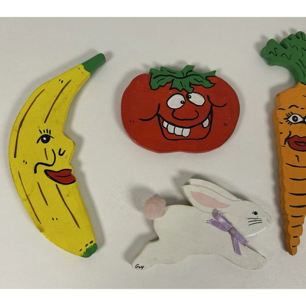 VTG Anthropomorphic Vegetable Face Refrigerator Magnets Lot of 5 Wood/Plastic
